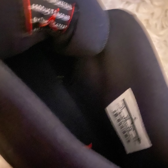 COPY - Jordan cliques - Picture 4 of 7